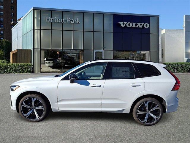 new 2025 Volvo XC60 car, priced at $60,635