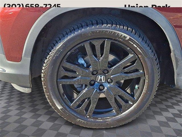 used 2022 Honda Pilot car, priced at $28,495