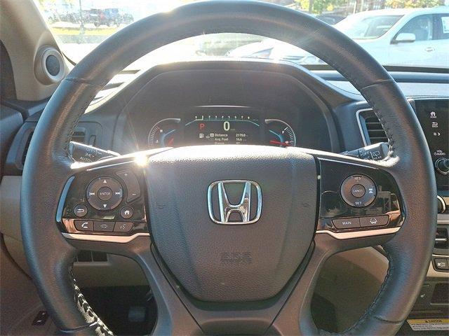 used 2022 Honda Pilot car, priced at $28,495