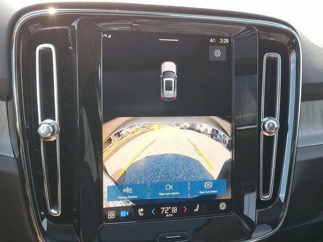 new 2025 Volvo XC40 car, priced at $46,015