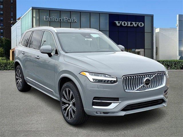 new 2025 Volvo XC90 car, priced at $60,705