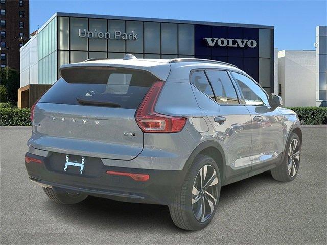 new 2025 Volvo XC40 car, priced at $51,765