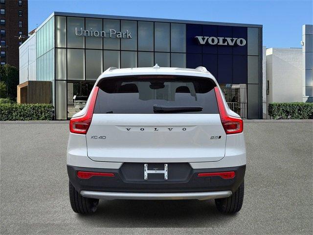 new 2025 Volvo XC40 car, priced at $51,040