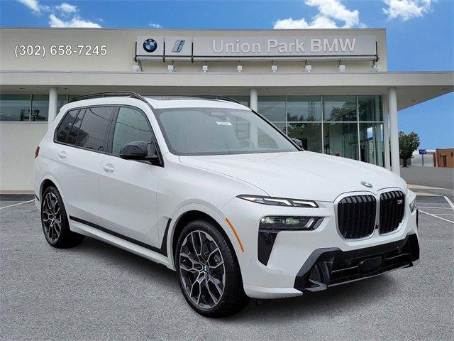 new 2025 BMW X7 car, priced at $118,275