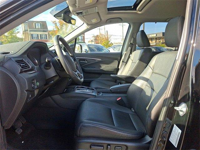 used 2022 Honda Pilot car, priced at $34,988