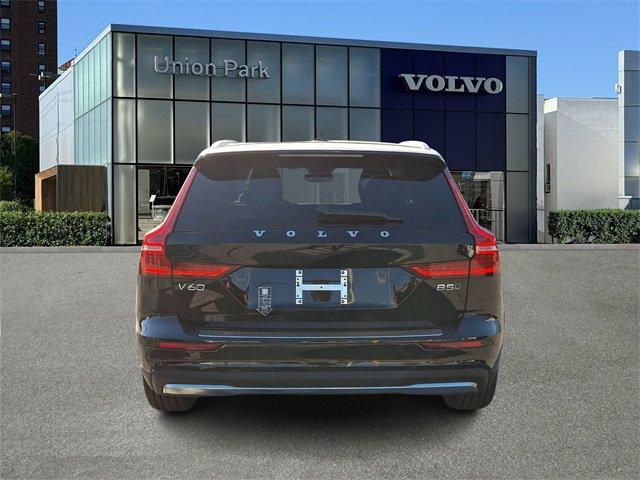 new 2025 Volvo V60 Cross Country car, priced at $55,025