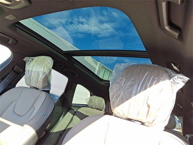 new 2026 Volvo XC60 car, priced at $58,360