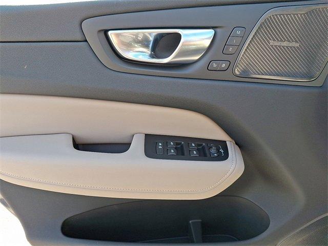 new 2026 Volvo XC60 car, priced at $58,360