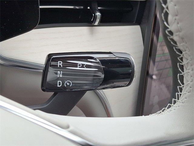 new 2025 Volvo EX90 car, priced at $90,640