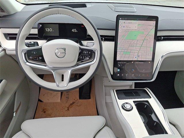 new 2025 Volvo EX90 car, priced at $90,640