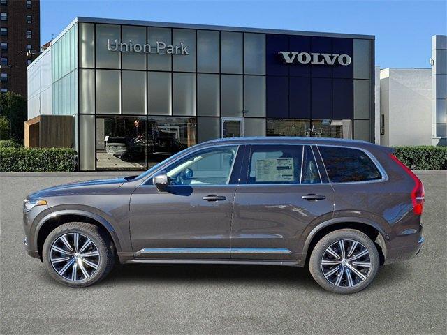 new 2025 Volvo XC90 car, priced at $59,925