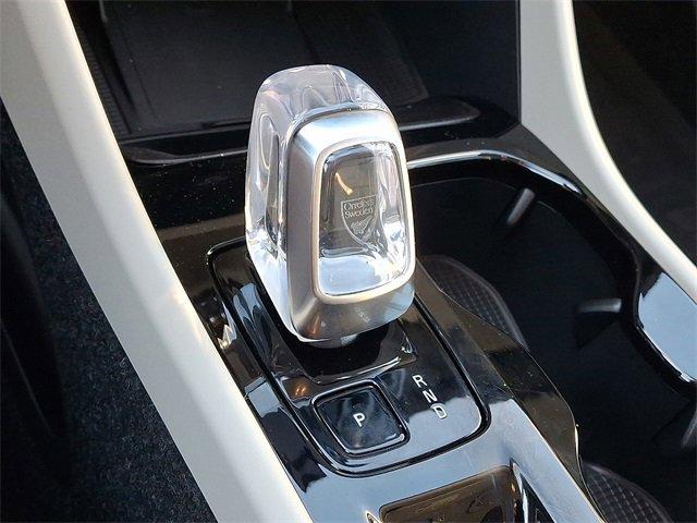 new 2025 Volvo XC40 car, priced at $52,235