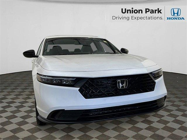 new 2025 Honda Accord Hybrid car, priced at $35,305
