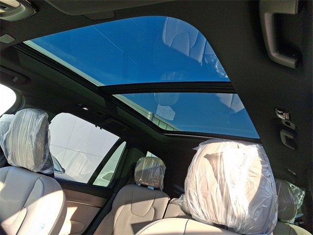 new 2026 Volvo XC90 Plug-In Hybrid car, priced at $86,000