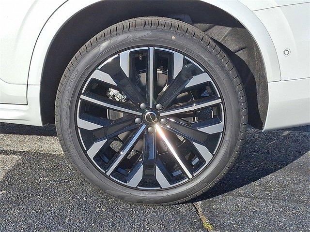 new 2026 Volvo XC90 Plug-In Hybrid car, priced at $86,000