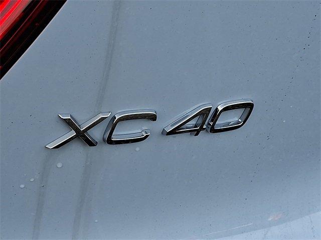 new 2025 Volvo XC40 car, priced at $51,040