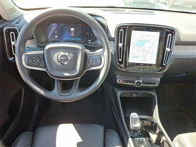 new 2025 Volvo XC40 car, priced at $51,040