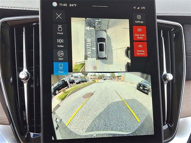 new 2025 Volvo XC90 car, priced at $69,245