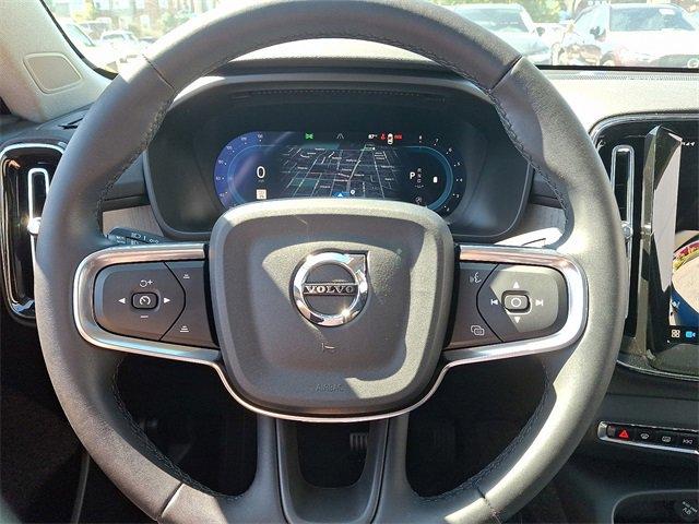 new 2025 Volvo XC40 car, priced at $51,040