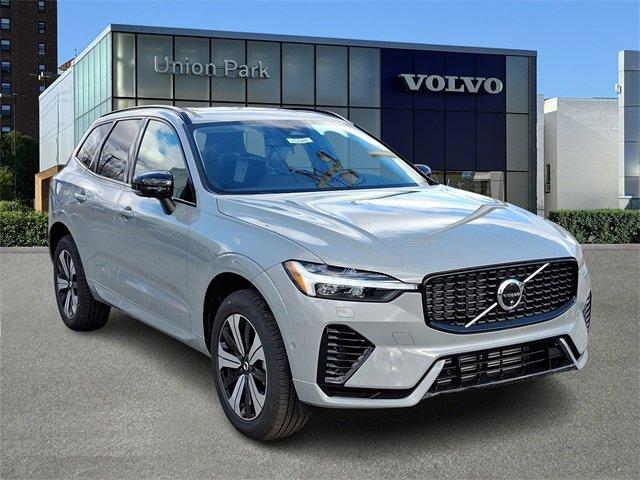 new 2025 Volvo XC60 Plug-In Hybrid car, priced at $66,175