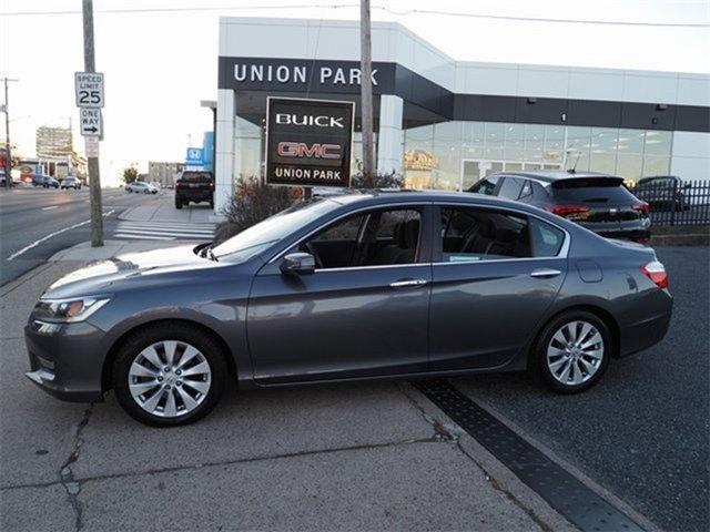 used 2013 Honda Accord car, priced at $12,895