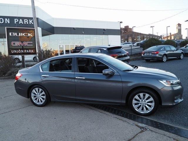 used 2013 Honda Accord car, priced at $12,895