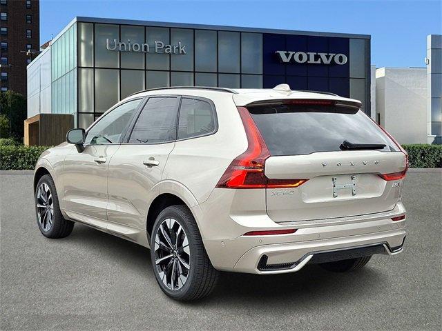 new 2026 Volvo XC60 car, priced at $57,985