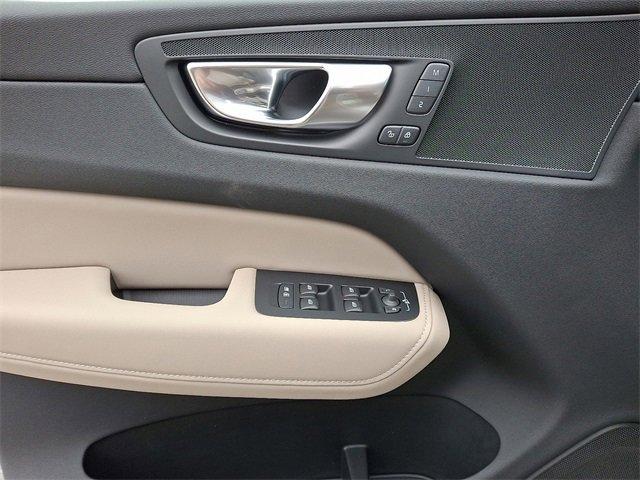 new 2026 Volvo XC60 car, priced at $57,985