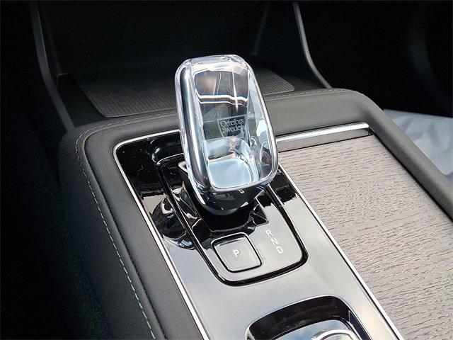 new 2026 Volvo XC90 car, priced at $75,155