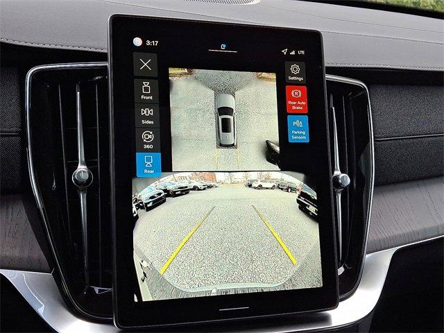 new 2026 Volvo XC90 car, priced at $75,155