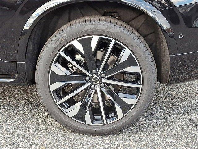 new 2026 Volvo XC90 car, priced at $75,155