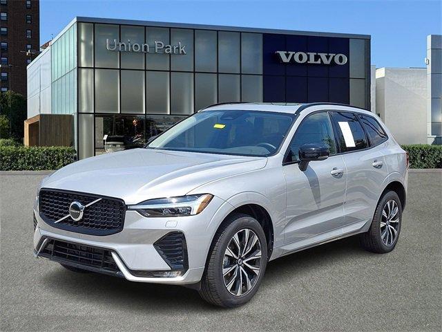 new 2025 Volvo XC60 car, priced at $51,425