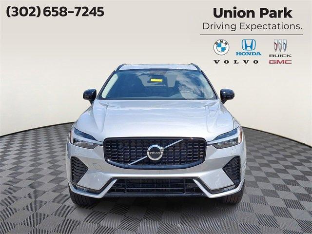 new 2025 Volvo XC60 car, priced at $51,425