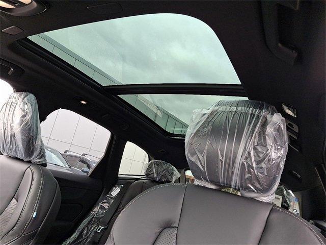 new 2026 Volvo XC60 car, priced at $69,660