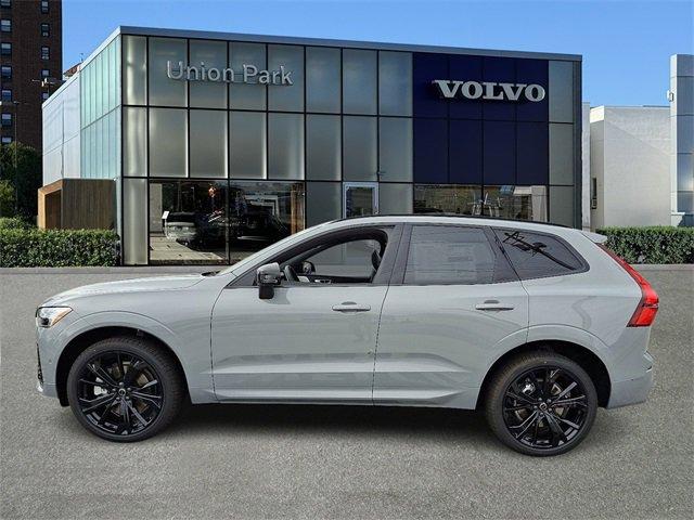 new 2026 Volvo XC60 car, priced at $69,660