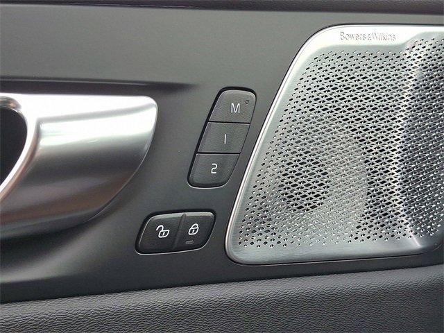 new 2026 Volvo XC60 car, priced at $69,660