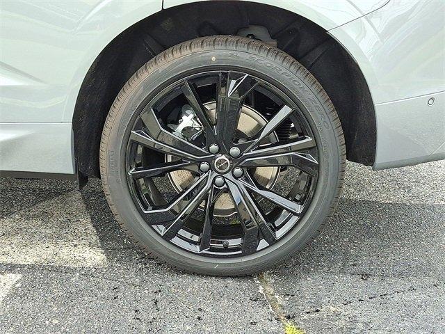 new 2026 Volvo XC60 car, priced at $69,660