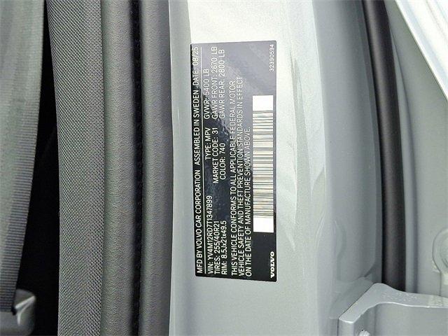 new 2026 Volvo XC60 car, priced at $69,660