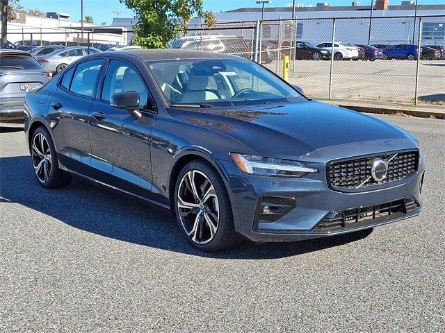 new 2024 Volvo S60 car, priced at $47,880