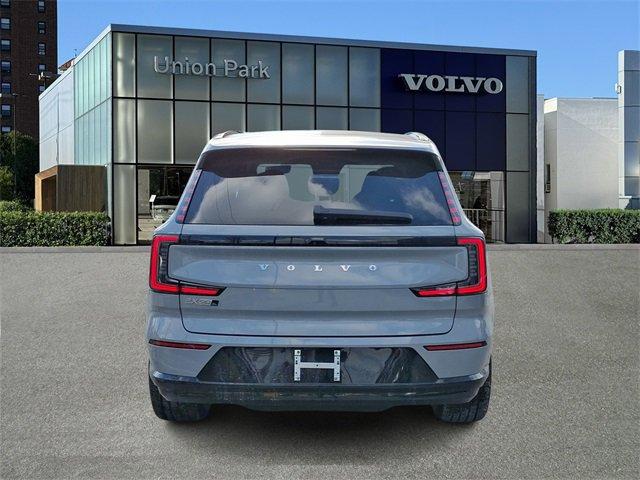 new 2025 Volvo EX90 car, priced at $81,290