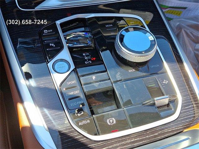 new 2026 BMW X7 car, priced at $107,525