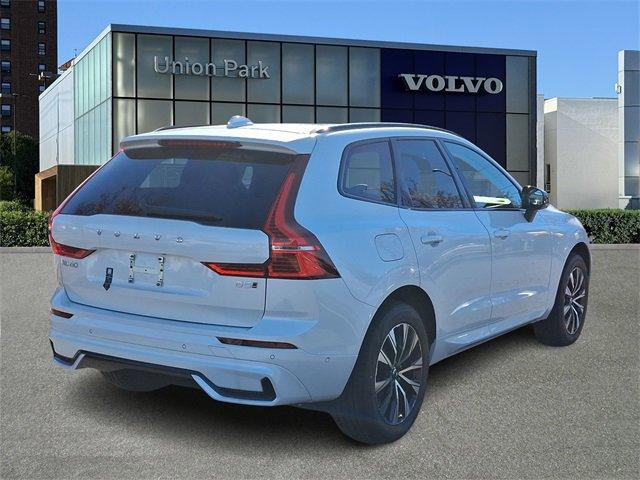 new 2025 Volvo XC60 car, priced at $53,745