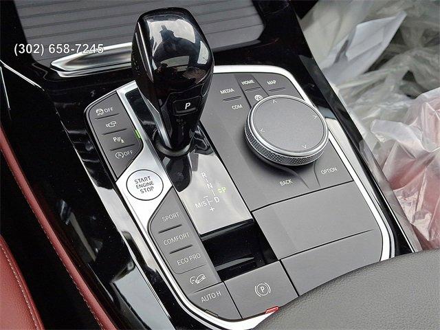 new 2025 BMW X4 car, priced at $66,390