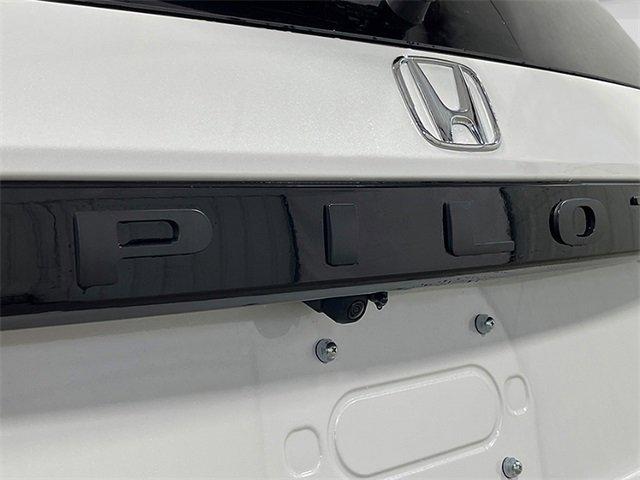 new 2025 Honda Pilot car, priced at $47,550