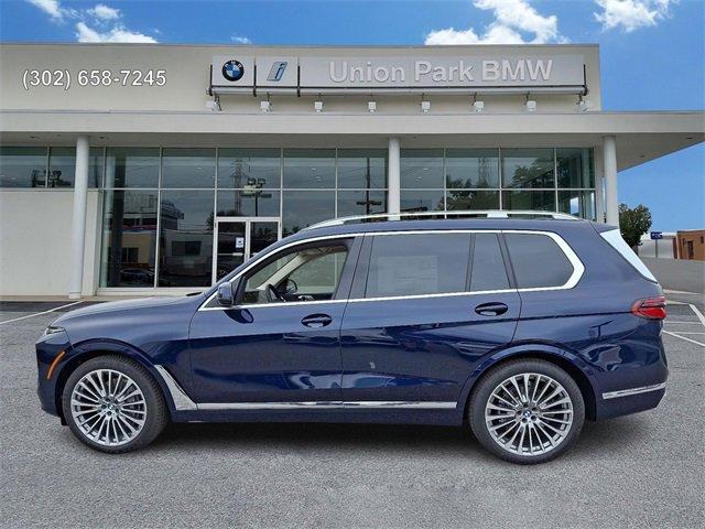 new 2026 BMW X7 car, priced at $100,180
