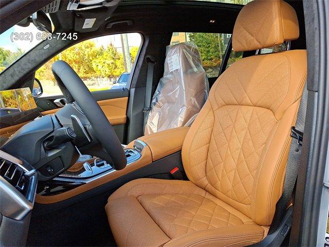new 2026 BMW X7 car, priced at $98,230