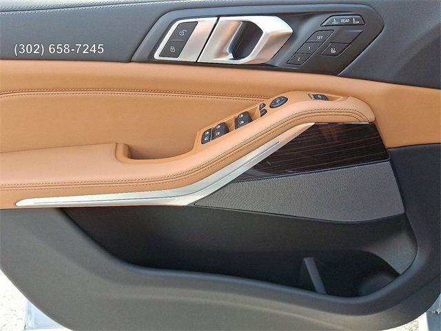 new 2026 BMW X7 car, priced at $98,230