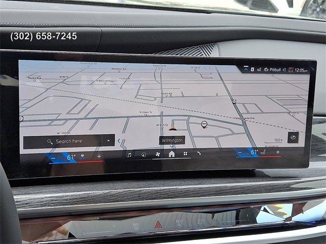 new 2025 BMW 760 car, priced at $153,625