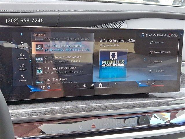 new 2025 BMW 760 car, priced at $153,625
