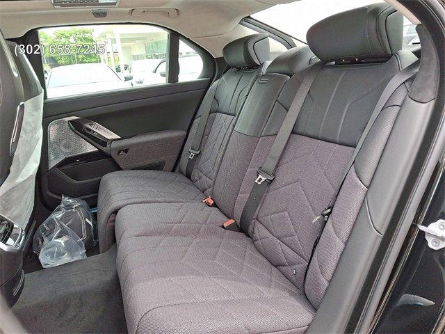 new 2025 BMW 760 car, priced at $153,625